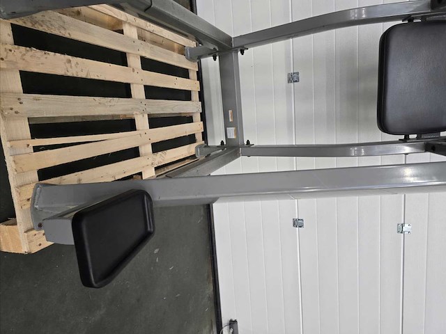 Nautilus pull up-dip krachtstation - afbeelding 1 van  1