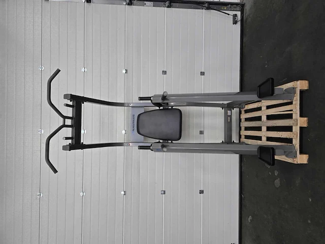 Nautilus pull up-dip krachtstation - afbeelding 3 van  4