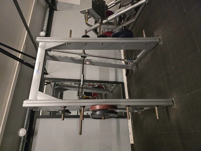 Nautilus smith machine krachtstation - afbeelding 4 van  5