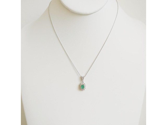 Necklace with pendant emerald - afbeelding 2 van  6