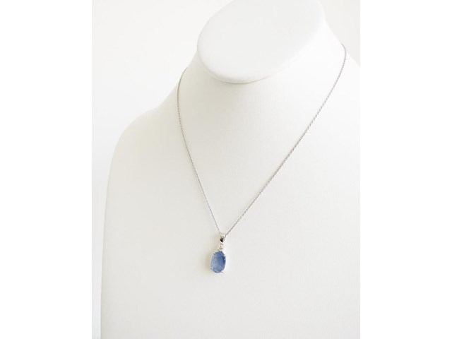 Necklace with pendant sapphire - afbeelding 4 van  7