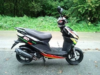 Neco - one - scooter - afbeelding 2 van  7