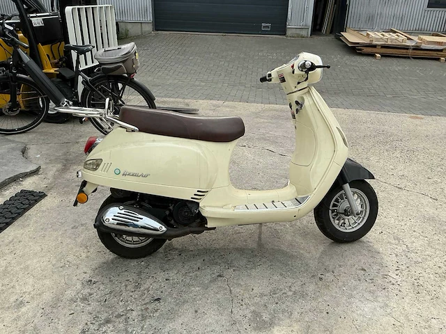 Neco azzuro brommer - afbeelding 1 van  12
