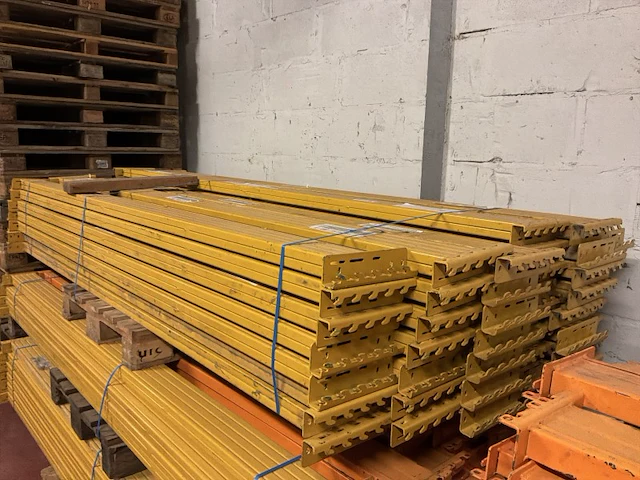 Nedcon 5- pins liggers voor palletstelling (43x) - afbeelding 1 van  4