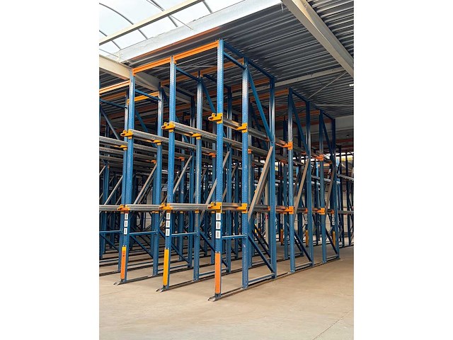 Nedcon inrijstelling type 50 – gebruikt 231 palletplaatsen - afbeelding 1 van  13