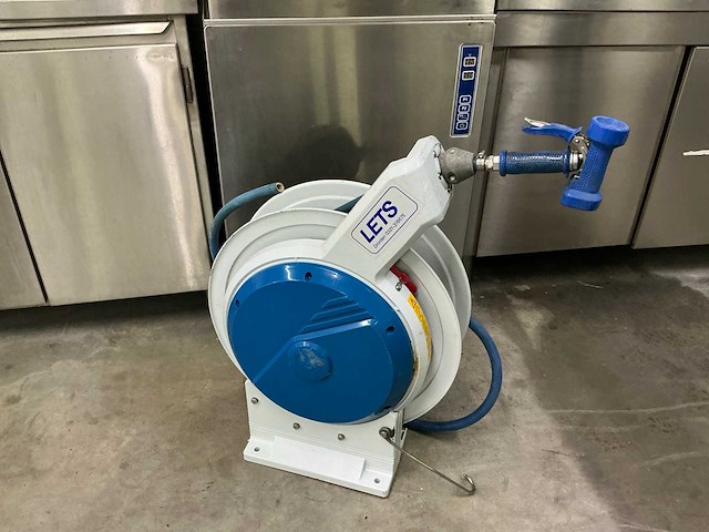 Nedermann - slangenhaspel - afbeelding 1 van  3