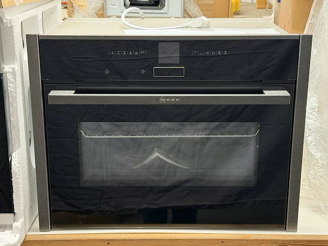 Neff oven, 45 cm hoog - afbeelding 1 van  7