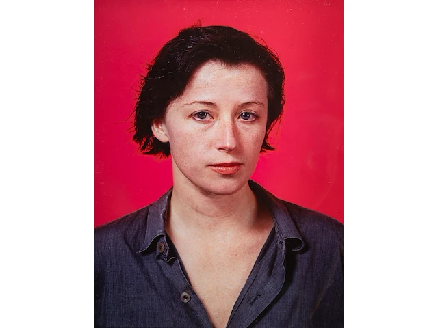 Neil winokur (1945), portrait of cindy sherman, 1985, c-print, n° 7/10, 51 x 41 cm. (20.07 x 16.14 in.), frame: 52.5 x 42.5 cm. (20.67 x 16.73 in.) - afbeelding 1 van  3