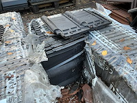 Nelskamp partij dubbele dakpannen - afbeelding 4 van  4