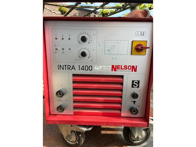 Nelson intra 1400 stiftlasmachine - boutlasmachine - afbeelding 1 van  11