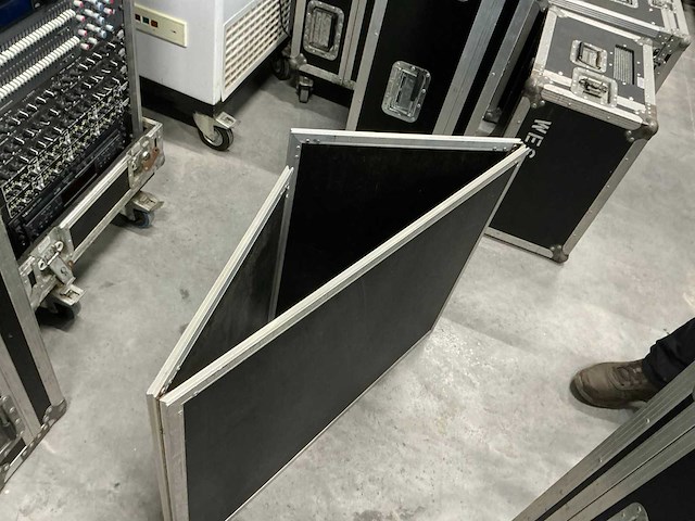 Nemark flightcase met mengpaneel - afbeelding 7 van  7