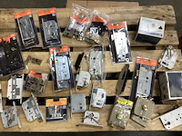 Nemef mix kavel diverse sloten en cilinders - afbeelding 1 van  7