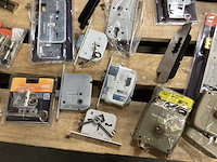 Nemef mix kavel diverse sloten en cilinders - afbeelding 6 van  7