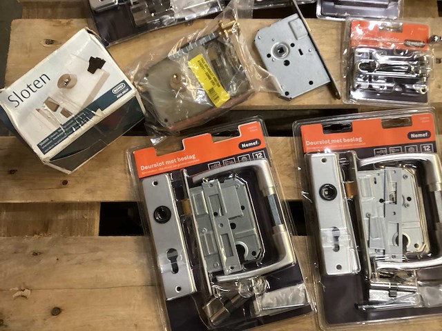 Nemef mix kavel diverse sloten en cilinders - afbeelding 3 van  7