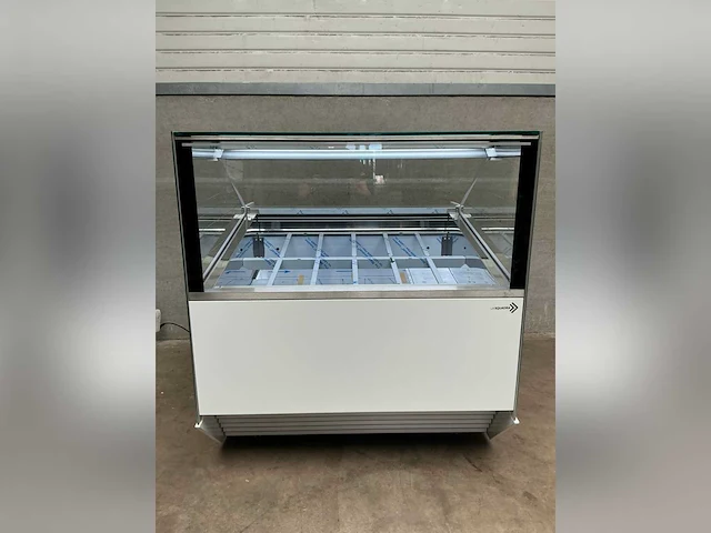 Neo gelato 12 - schepijsvitrine - afbeelding 6 van  13