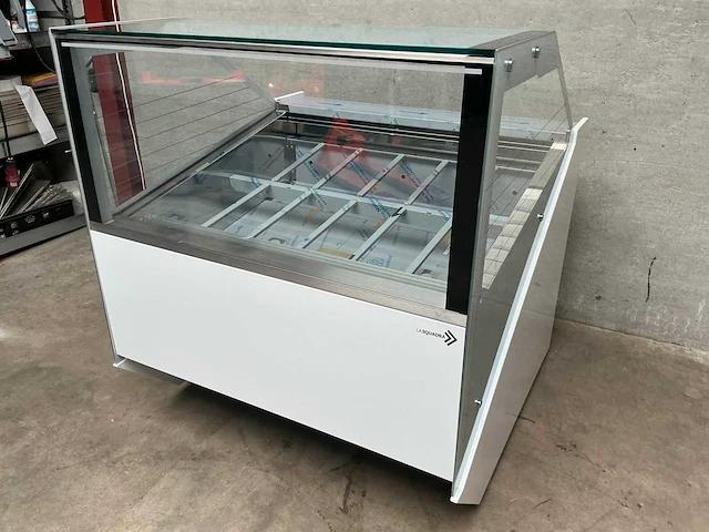 Neo gelato 12 - schepijsvitrine - afbeelding 10 van  13