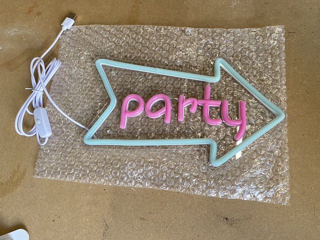 Neon verlichting - diverse (6st) - afbeelding 7 van  7