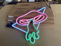 Neon verlichting hoagard - flying mushroom (4st) - afbeelding 1 van  3