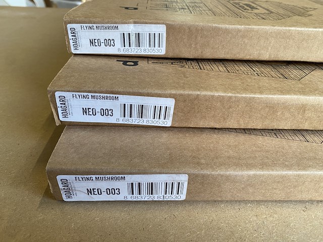 Neon verlichting hoagard - flying mushroom (4st) - afbeelding 3 van  3