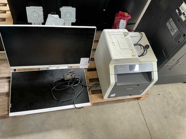 Neovo md-27 monitor (2x) - afbeelding 1 van  7