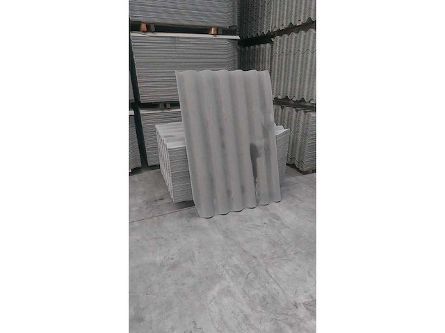 Neptunus vezelcement golfplaat natuurgrijs 152x110cm 80 platen - afbeelding 1 van  3