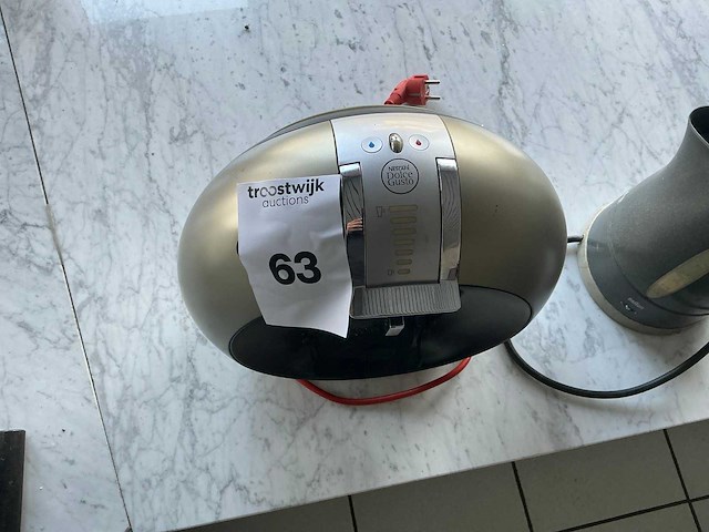 Nescafe dolce gusto koffiezetapparaat - afbeelding 3 van  4