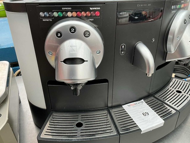 Nespresso gemini 200 koffiemachine - afbeelding 2 van  5