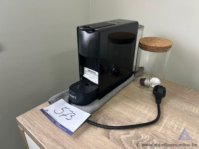 Nespresso koffiemachine krups, serienummer 20157c30s0518582092. werking niet gekend - afbeelding 1 van  2