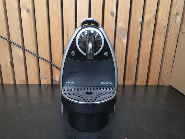 Nespresso krups koffiezet - afbeelding 1 van  7