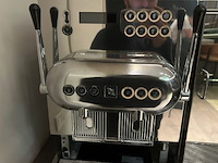 Nespresso machine + inhoud kast - afbeelding 3 van  8