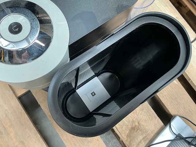 Nespresso magimix m700-vertuo espressomachine - afbeelding 7 van  8