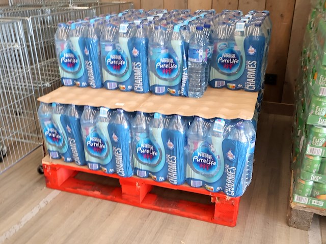 Nestle pure life 6x1,5l (plm 47) - afbeelding 1 van  5