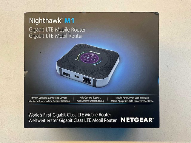 Netgear nighthawk m1 mobiele router - afbeelding 1 van  6