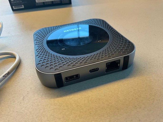 Netgear nighthawk m1 mobiele router - afbeelding 4 van  6