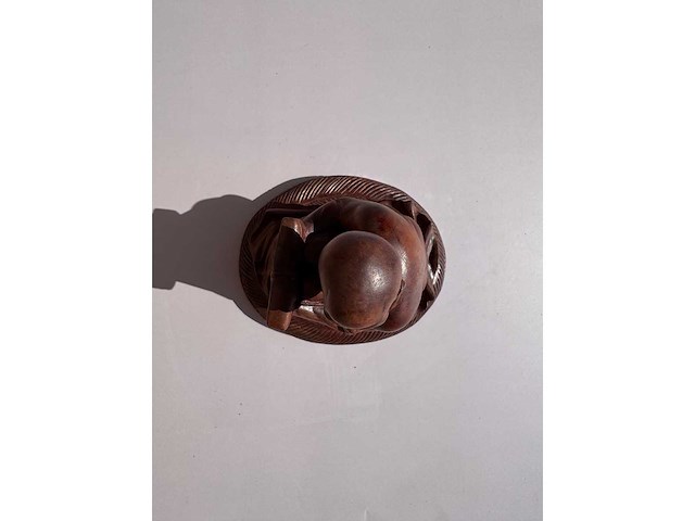 Netsuke - japanese wood sculpture of luohan monk - afbeelding 7 van  18