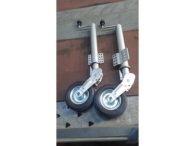 Neuswielen 2 stuks nieuw - afbeelding 1 van  1