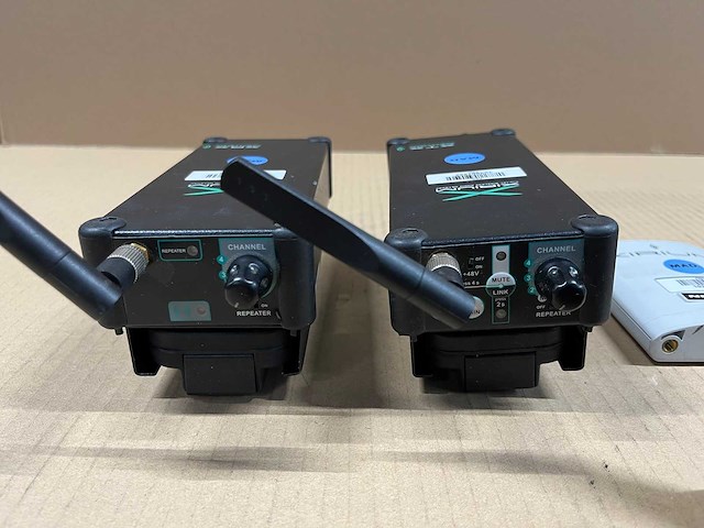 Neutrik xirium digital wireless audio kit (5ghz) - afbeelding 10 van  11
