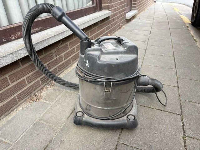 Nevac bouwstofzuiger - afbeelding 1 van  3