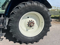 New holland - 2002 - tm175 4wd sa - vierwielaangedreven landbouwtractor - afbeelding 20 van  20