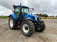 New holland - 2008 - t6080 - vierwielaangedreven landbouwtractor - afbeelding 15 van  21