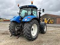 New holland - 2008 - t6080 - vierwielaangedreven landbouwtractor - afbeelding 17 van  21