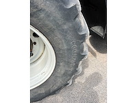 New holland - 2010 - t7040 4wd sa - vierwielaangedreven landbouwtractor - afbeelding 13 van  27