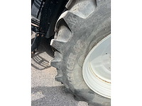 New holland - 2010 - t7040 4wd sa - vierwielaangedreven landbouwtractor - afbeelding 15 van  27