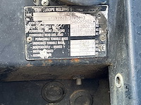 New holland - 2010 - t7040 4wd sa - vierwielaangedreven landbouwtractor - afbeelding 19 van  27