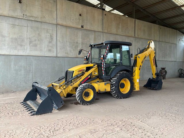New holland - b80b - backhoe loader - 2017 - afbeelding 1 van  21