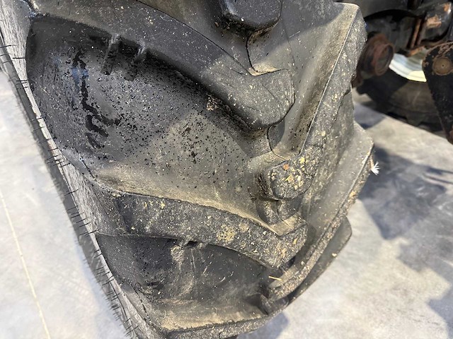 New holland - lm5040 4wd - bulldozer - 2010 - afbeelding 5 van  23