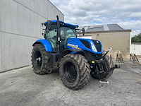 New holland - t7.230 - 4-wheel drive tractor - 2009 - afbeelding 9 van  15