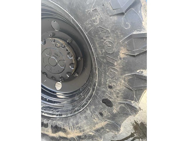 New holland - t7.230 - 4-wheel drive tractor - 2009 - afbeelding 14 van  15
