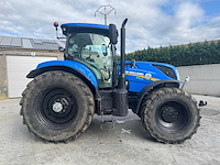 New holland - t7.230 - 4-wheel drive tractor - 2018 - afbeelding 10 van  15