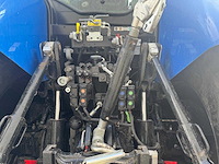 New holland - t7.230 - 4-wheel drive tractor - 2018 - afbeelding 2 van  15